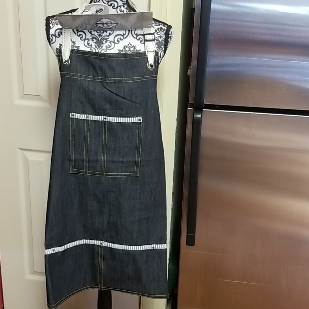 Studio 10 Denim Apron